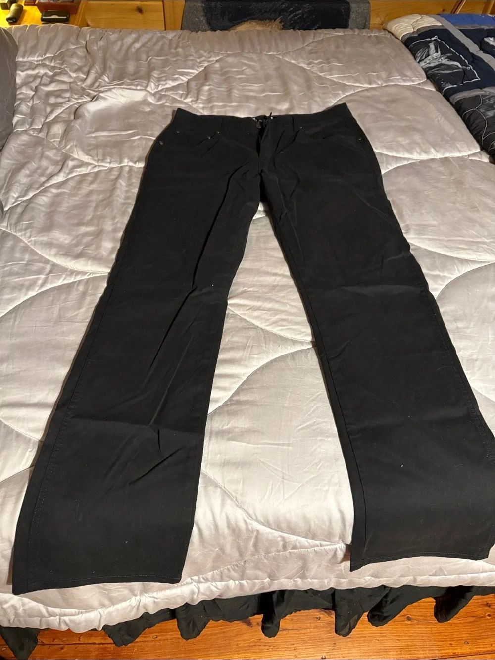 Wrangler Black Jeans with Brown Leather Logo Patch